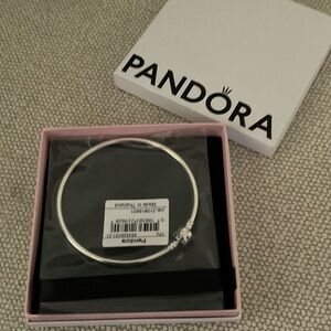 NWT pandora bangle bracelet